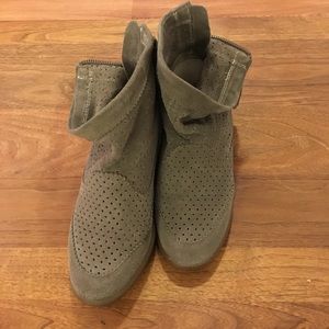 Isabel Marant Basley boots